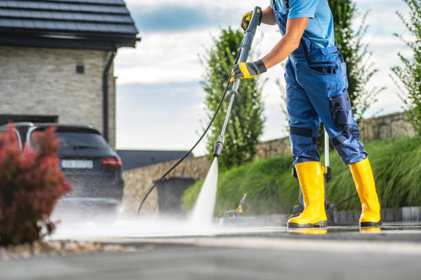 Why Choose Our Certified Pressure Washing Experts for Your Project Needs in Hiram, OH?